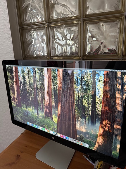 Apple Thunderboltdisplay 27" näyttö