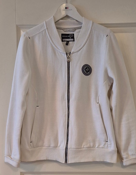 Pelle P collegetakki