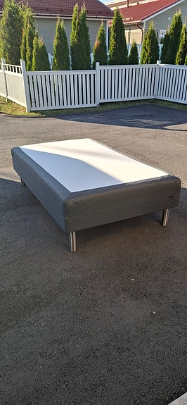 sänky 120×200cm