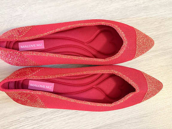 Naisten punaiset ballerinat koko 38 / Red flat shoes size 38