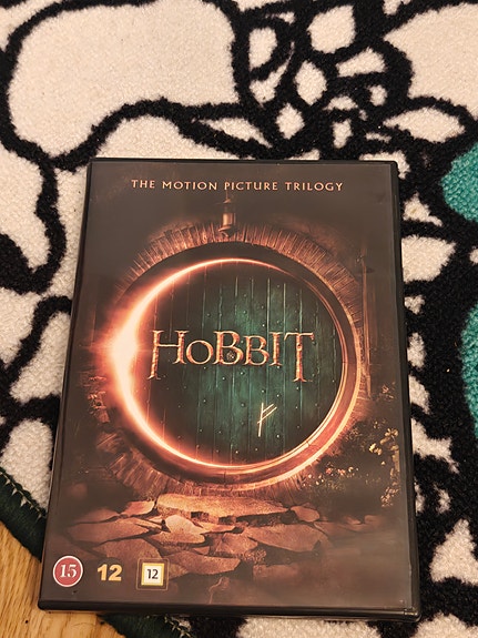 Myydään Hobitti trilogy dvd boxi
