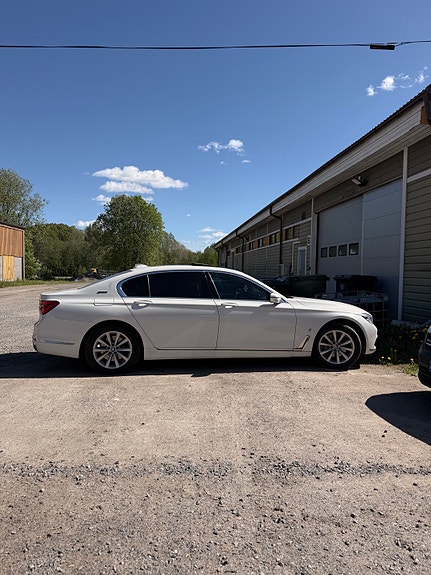 Bmw alkuperäiset vanteet 8X18” et:30