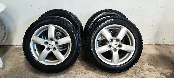 Nastarenkaat 16" Aluvanteilla 5 x 112