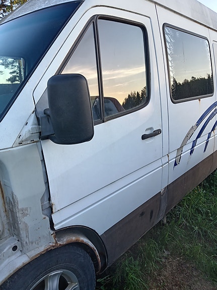 Mercedes-Benz Sprinter w903 etuovet