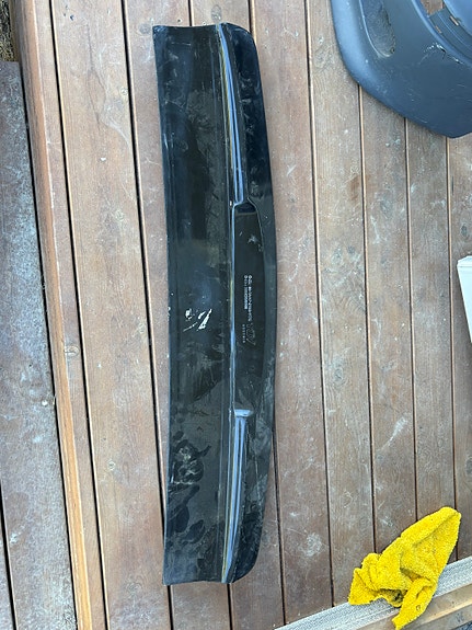 BMW E39 Touring takaspoileri