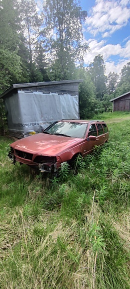 Volvo V70 varaosina