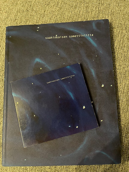 Saahinkaisen samettiviitta kirja+cd