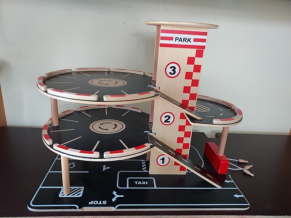 Parkkitalo