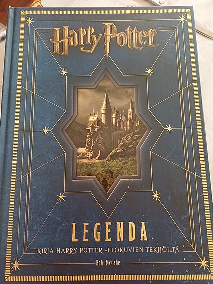 Harry Potter Legenda -kirja suomeksi
