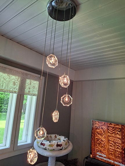 Design kattovalaisin (säädettävä korkeus)