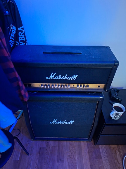 Marshall MA50H putkinuppi ja 4x12 kaappi