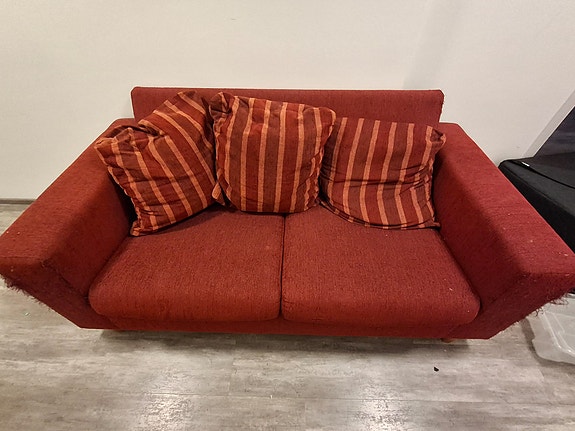 Sohva (levitettävä)