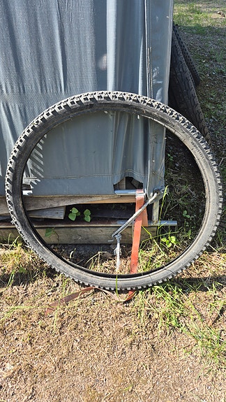 Maastopyörän rengas 26"