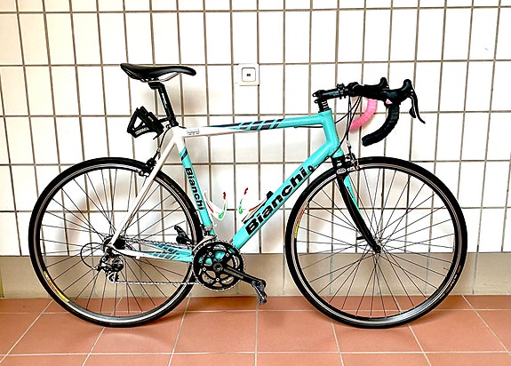 Bianchi Via Nirone maantiepyörä