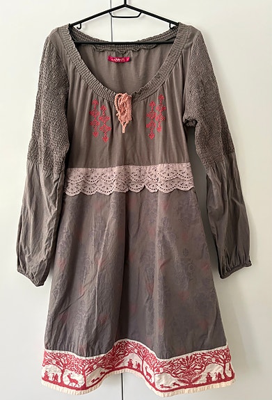 Cream mekko 42