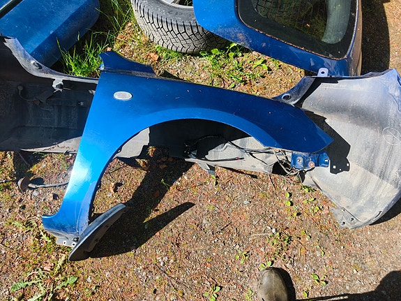 Mazda lokasuoja
