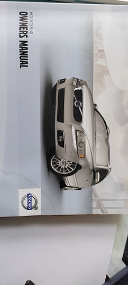 Volvo auton käyttöohje