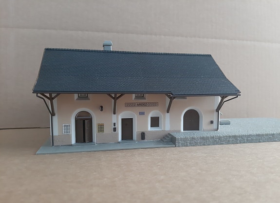 Product image 3 of 10