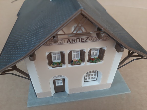 Product image 6 of 10