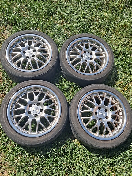 17" vanteet