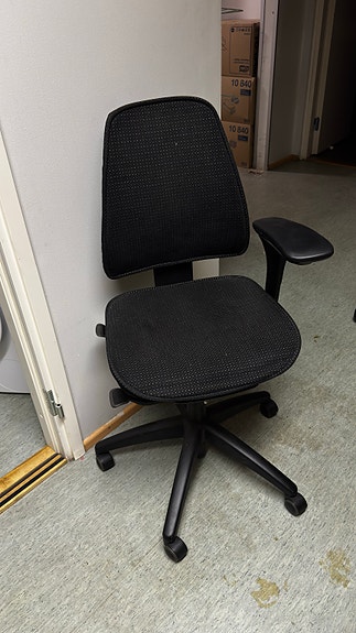 Säädettävä Toimisto tuoli