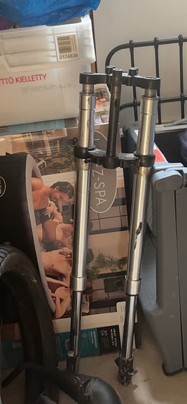 Ostetaan marzocchi usd keula