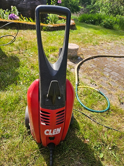 Clen painepesuri punainen