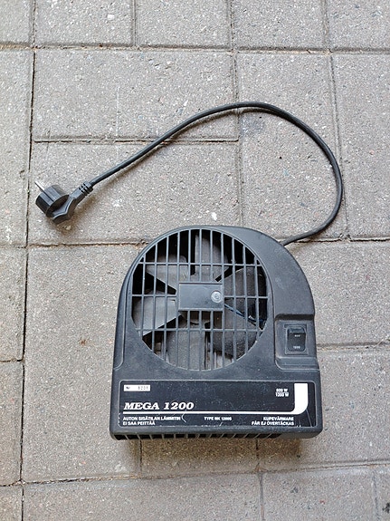 Mega 1200 puhallin / lämmitin