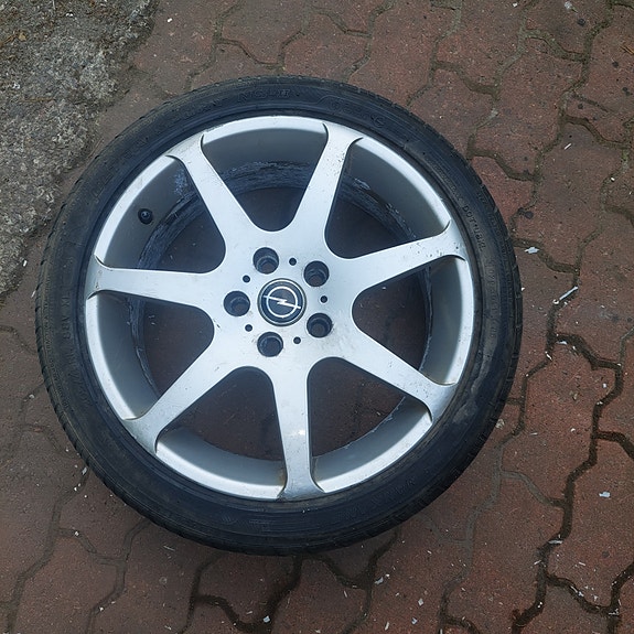 Opell Vectra 17" vanteet