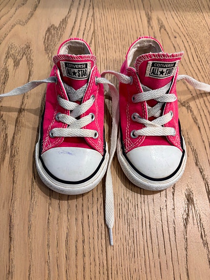 Converse,  24 fuksianpunaiset, lyhytvartiset