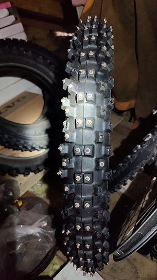 Mp/mopo/enduro renkaita