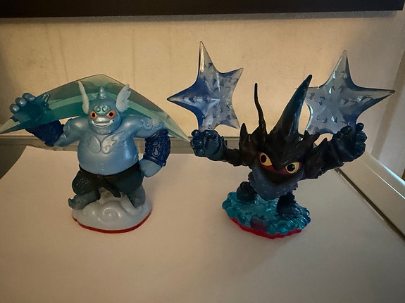 Skylanders hahmot (2 kpl)