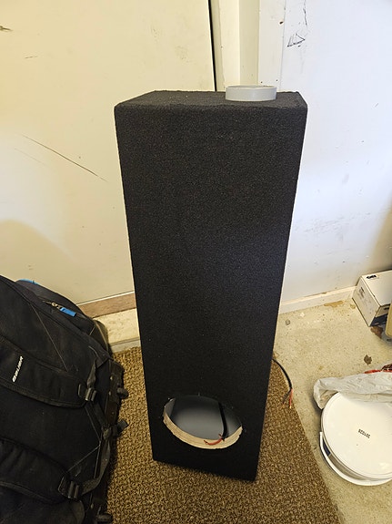 8" subwoofer refleksi kotelo