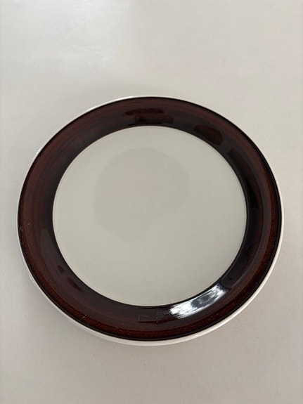 Arabia Inari lautanen ruskea 20cm