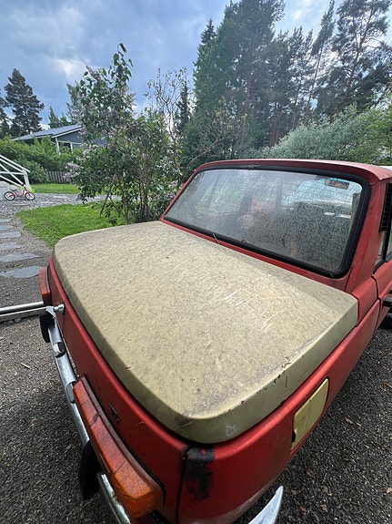 Wartburg takaluukku