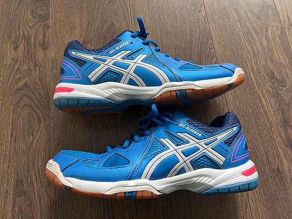 Asics gel-blocker sisäpelikengät koko 39,5