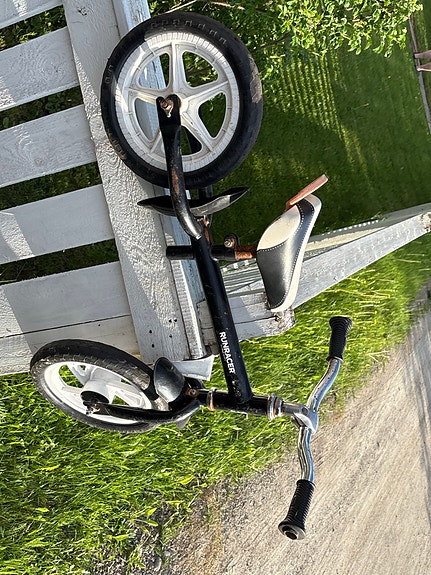 Lasten potkupyörä