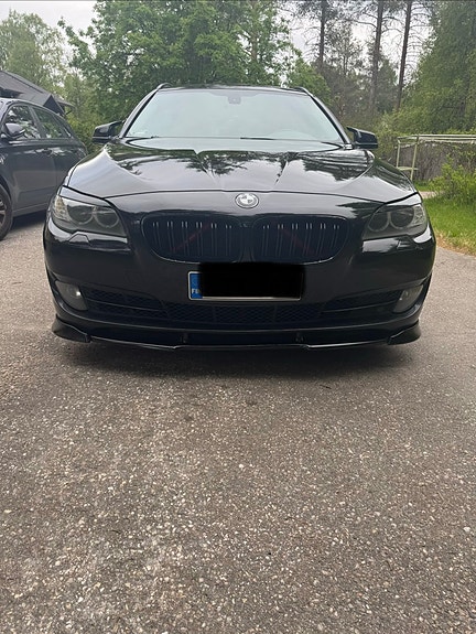 BMW etupuskuri / etulippa