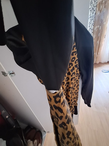 Tigha bomber jacket