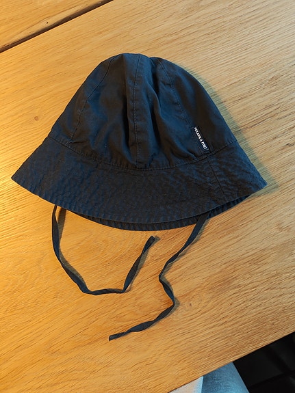 Polarn O. Pyret vauvan uv-hattu koko 48