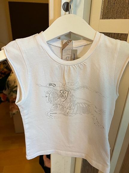 Burberry paita 18kk/81cm