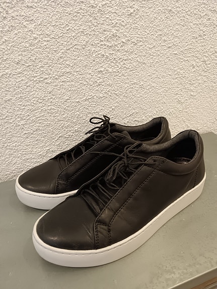 Vagabond tennarit 36
