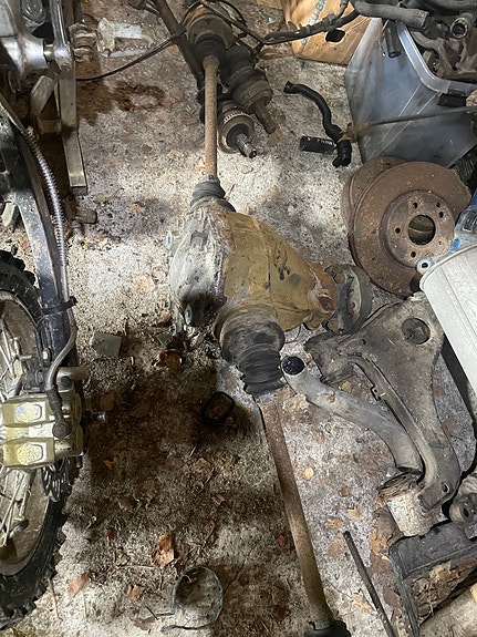 Mercedes-Benz w203 perä ja vetoakselit
