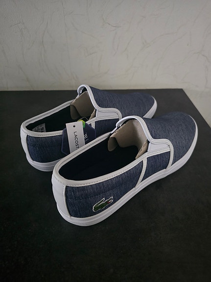 Lacoste Slip-on tennarit (uudet)