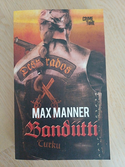 Max Manner Banduutit Turku - dekkari