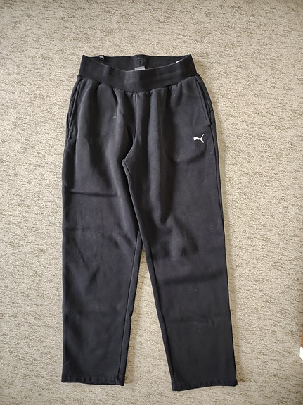 Puma collegehousut XS musta