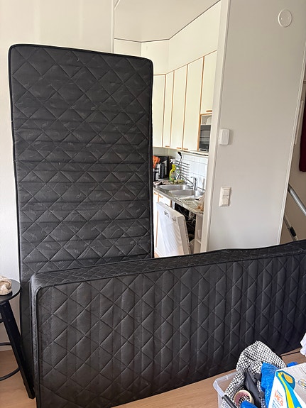 80 cm leveä patja x2