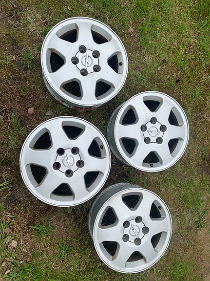 Opel 15” orkkisvanteet