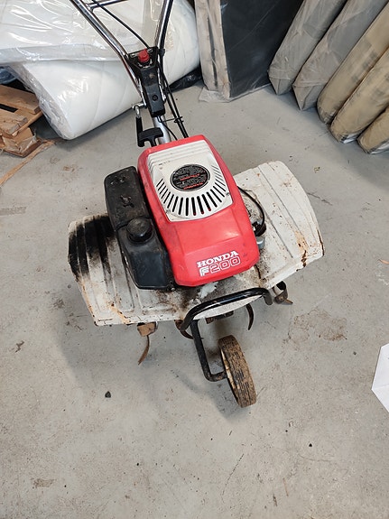 Honda puutarhajyrsin