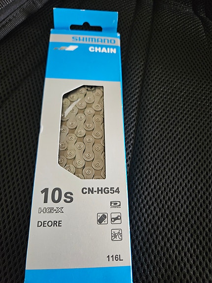 UUSI Shimano Deore CN-HG54 polkupyörän ketju (10v, 116 lenkkiä)